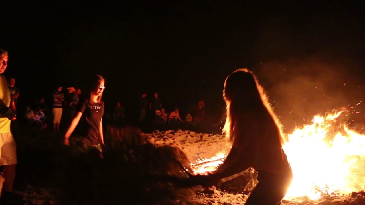 Xmas tree burn YouTube