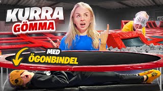 KURRAGÖMMA MED ÖGONBINDEL