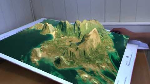 Augmented Reality GIS Maps