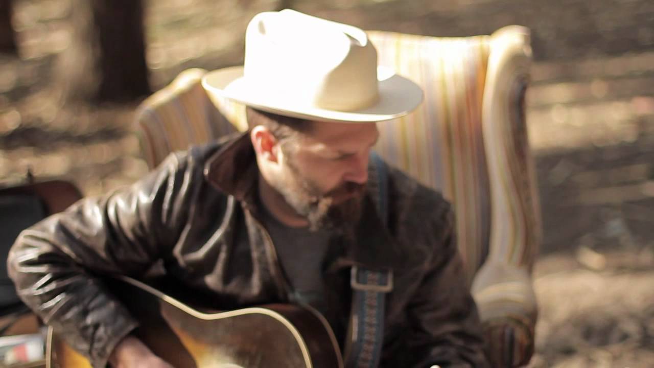 Jeffrey Foucault | "Everybody's Famous" (The Living Room Sessions) Jeffrey Foucault | "Everybody's Famous" (The Living Room Sessions)