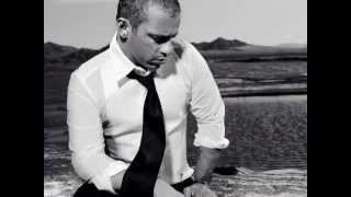 EROS RAMAZZOTTI - AMORE CONTRO LIVE