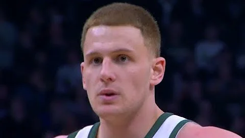 Donte DiVincenzo Highlights vs Hornets RS19G66 - 11 Pts, 4 Rebs, 1 Ast (09.03.19)