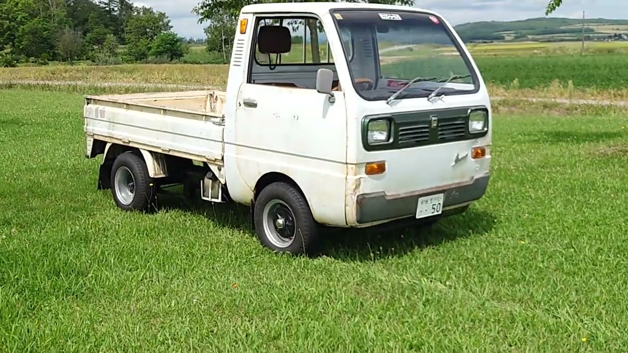 昭和46年式 三菱 ミニキャブEL 絶滅危惧種 旧車 北海道 - YouTube