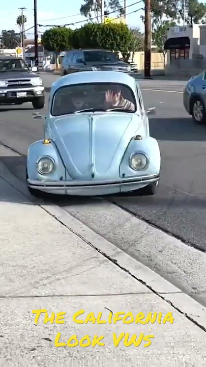 The California Look VWs at DKK'S Carb'n Coffee!