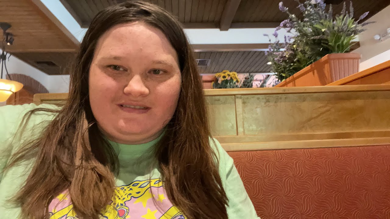 Eating At Olive Garden YouTube