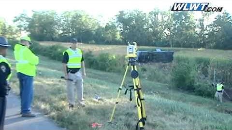 Video of Greyhound Bus Crash after the sun comes up