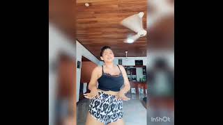 Piyumi Hansamali Hot Dance