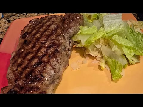 Strip Steak And Salad for 450 Calories - Sometimes You Have to Have Beef