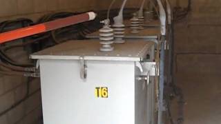 cleaning top of tx insulators.AVI