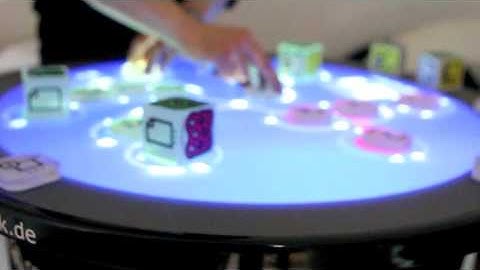 reactable Live performance by Klangmechanik (Kingswing)