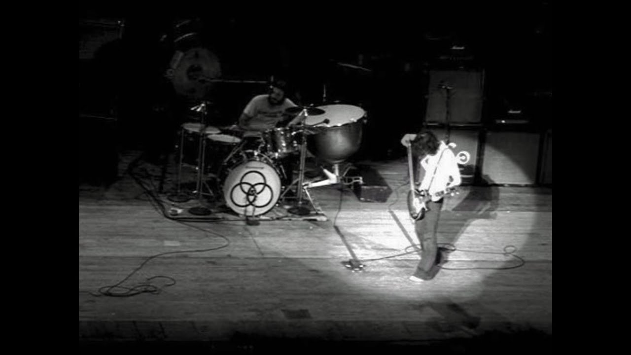 Watch Led Zeppelin - Dazed and Confused - Live in Osaka, Japan (October 9th 1972) HAUNTING on YouTube Watch Led Zeppelin - Dazed and Confused - Live in Osaka, Japan (October 9th 1972) HAUNTING on YouTube