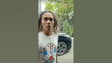 Ini namanya keluar Mobil dengan gaya 😎 #slank #kakaslank #slankindonesia #slanker #reels