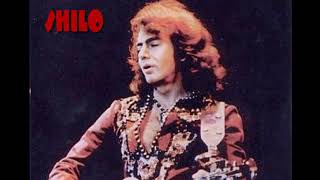 Neil Diamond takes audience request to play &quot;Shilo&quot; for 1st time in years (Live 1972 Greek Theatre)