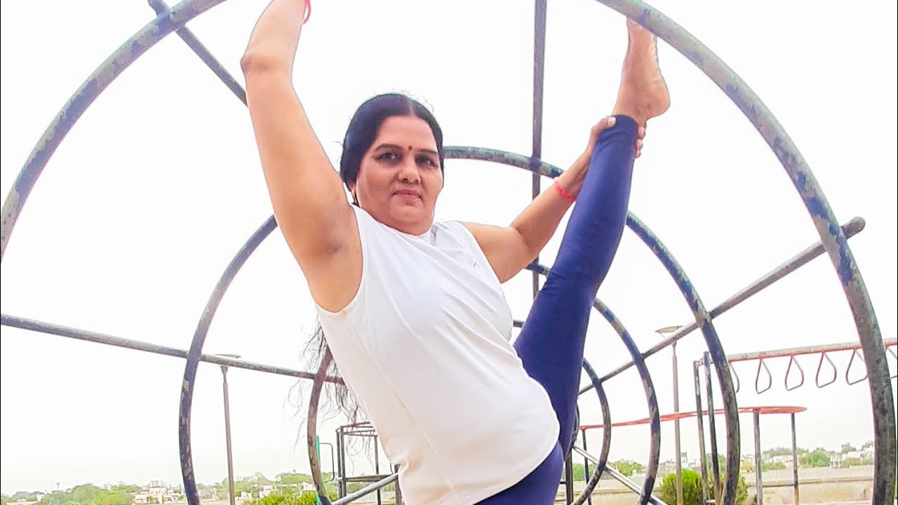 Headstand- Handstand- Leg Yoga Poses | Asha Pandya - Yoga Interest