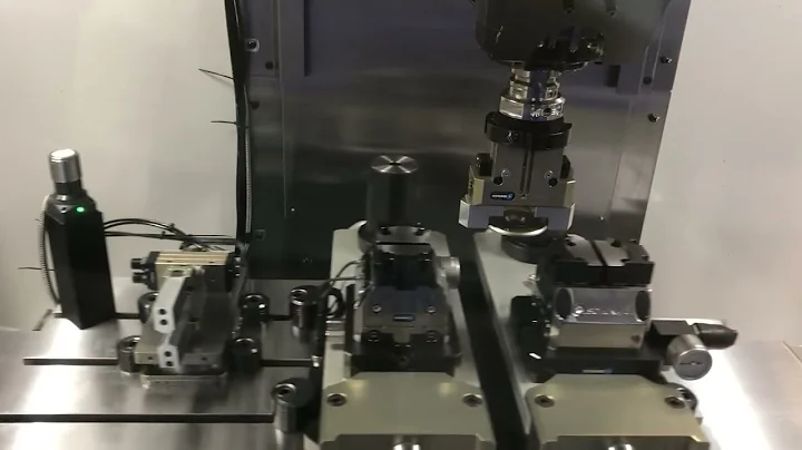 SCHUNK Spindle Gripper and TANDEM vise