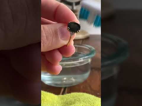 Video: 3 būdai, kaip valyti beprotiškus akmeninius papuošalus