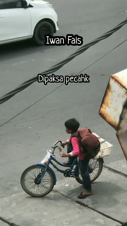 Iwan Fals : Sore Tugu Pancoran