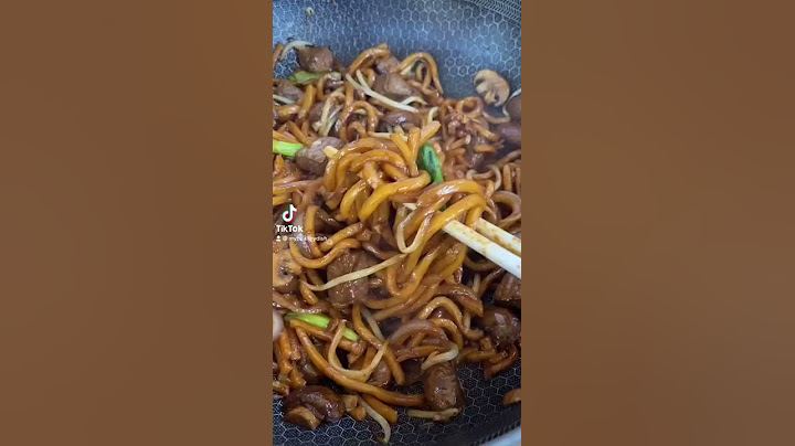 Beef Udon Noodles So Good He Put A Ring On It | MyHealthyDish #shorts