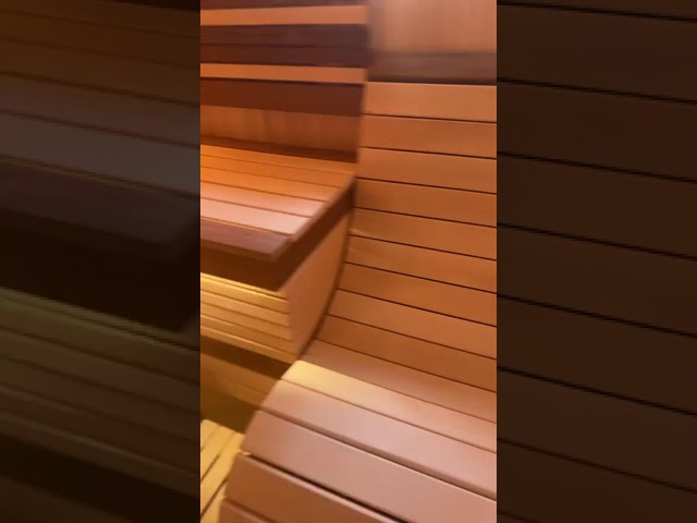 Отделка парной в бане. Вариант исполнения полка - ортопедический