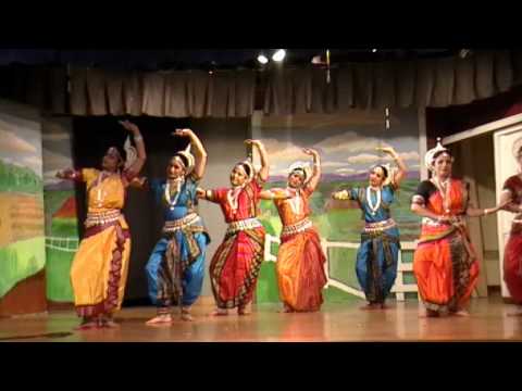 Urmi troupe's dance