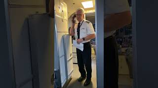 Retiring Pilot Tears Up During Speech Before His Final Flight