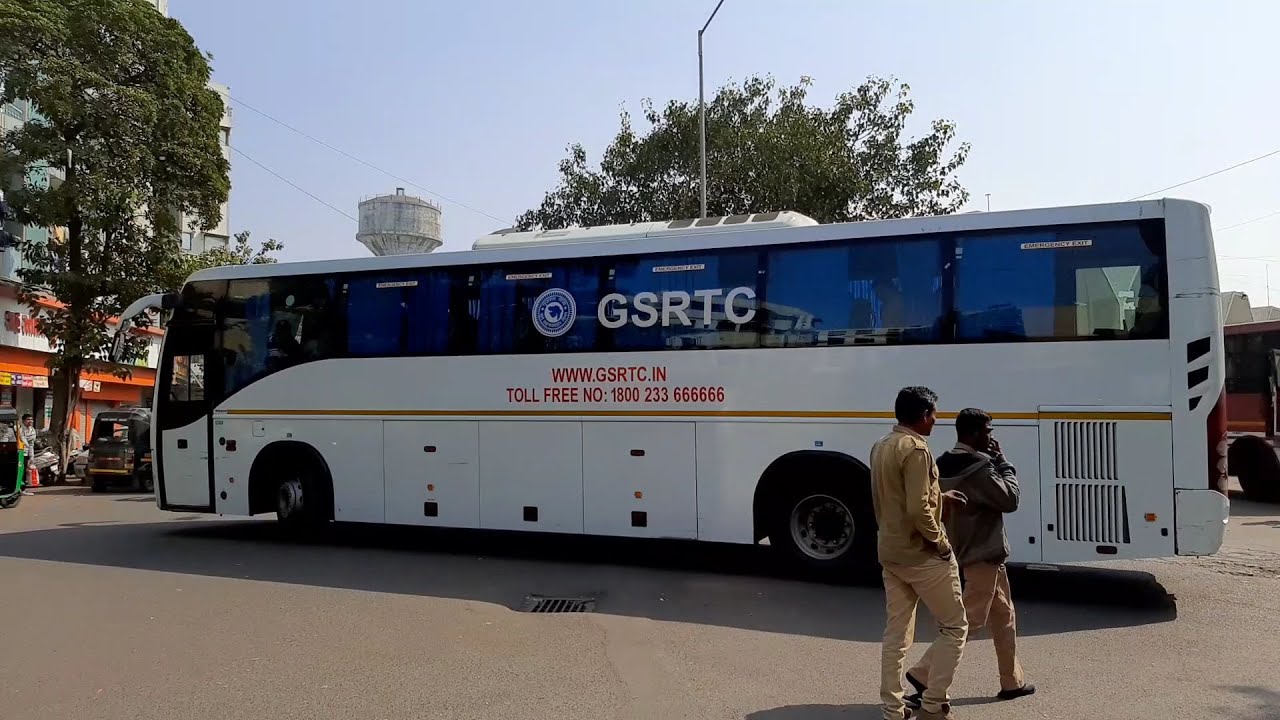 GSRTC Volvo Arrving At Surat Central Bus Stand. YouTube
