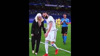 respect moments in football ,beautiful moments in football