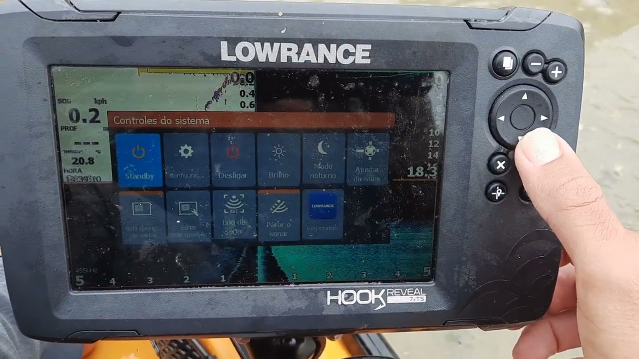 Sonar Lowrance Hook Reveal 7X Parado?!!! E agora o que fazer !!?!! #lowrance  #sonar 