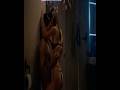 دخلت عليه الحمام وطلبت منه ان …. ! لكن حدثت مفاجأة #معلومة #فيلم #نتفلیکس