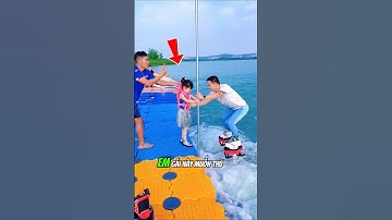 Em gái muốn thử sức với trò chơi cảm giác mạnh.#shorts