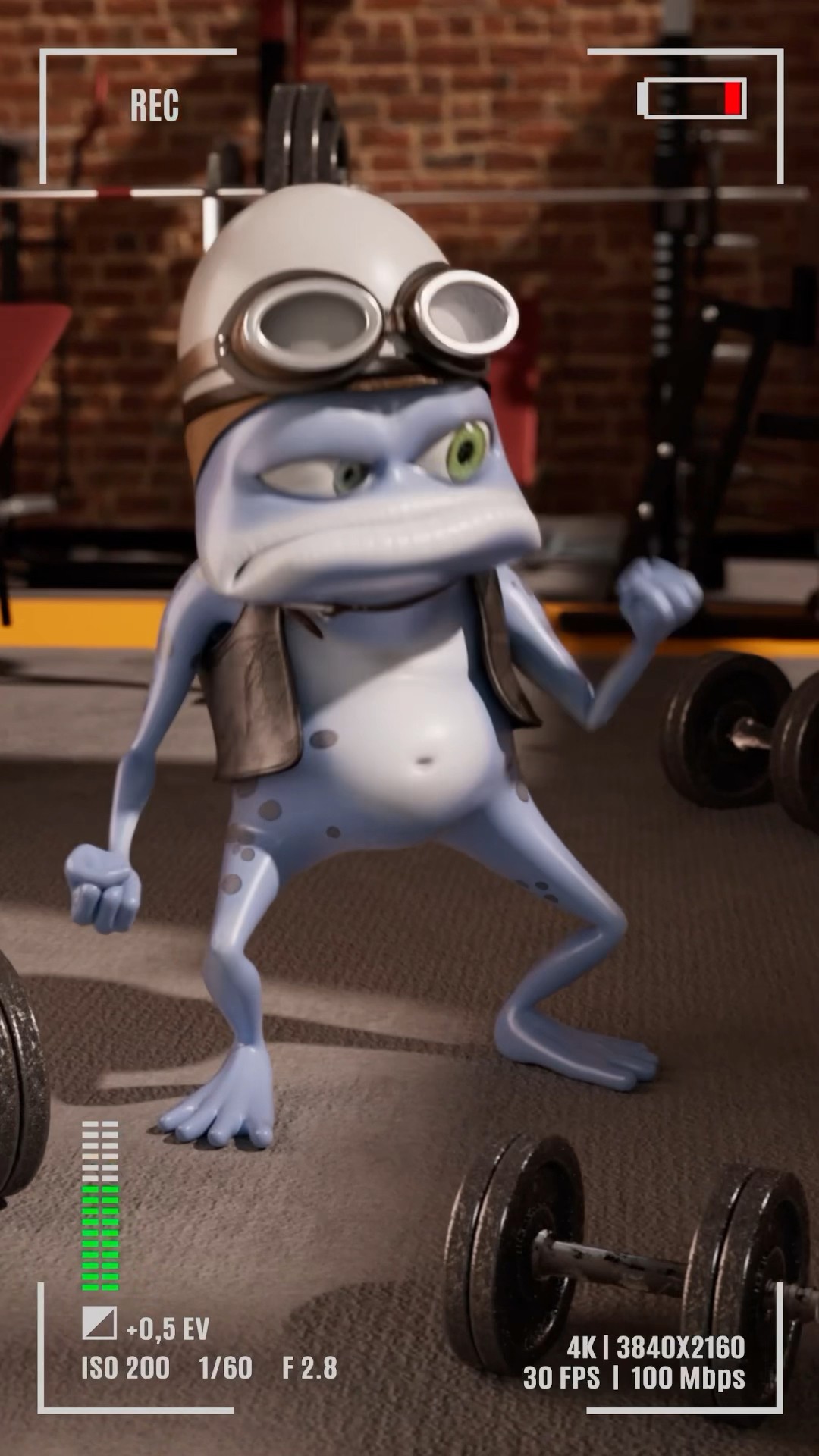 Hustle for that muscle ? #workout #crazyfrog #iliketomoveit
