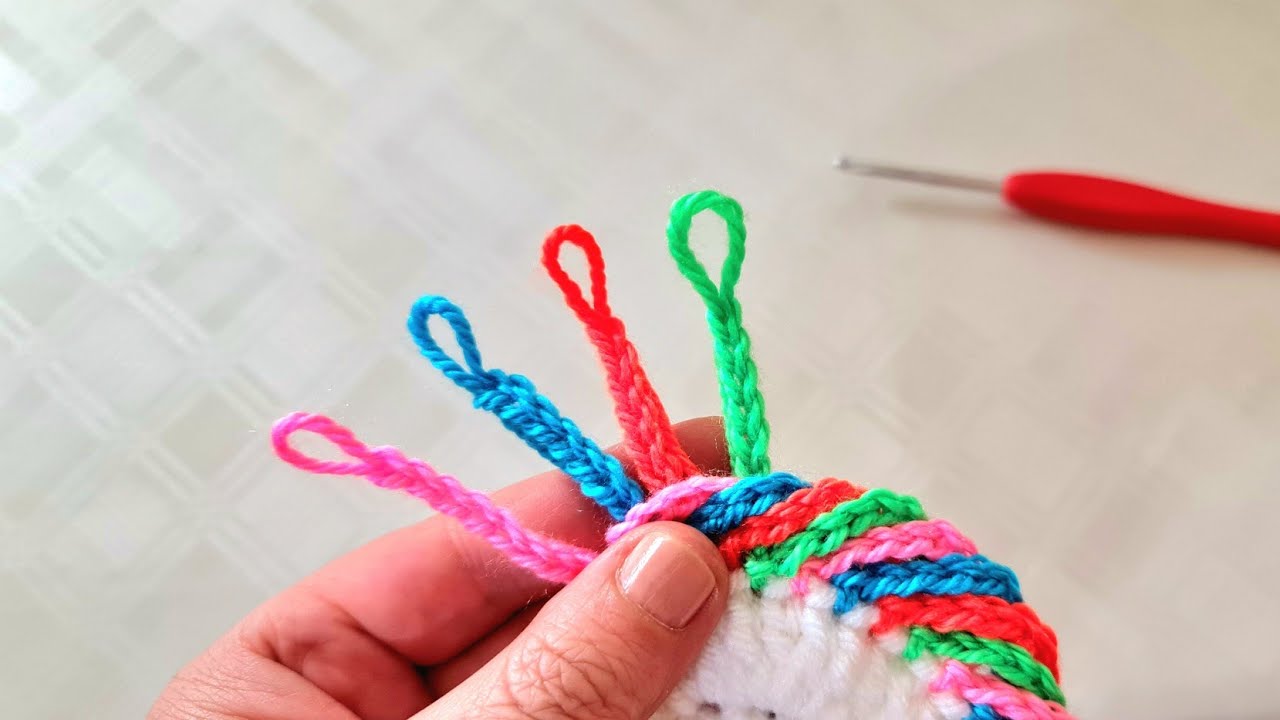 Knitting For Beginners -The Complete Guide Step-By-Step - Handy