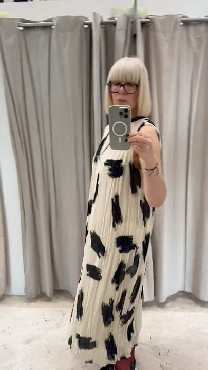 Сегодня всего было too much -в #zara новая коллекция 🔥 в #mango 🔥ну и Мунк 😱#bionda#fitting