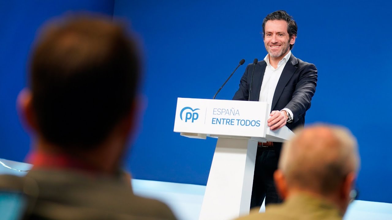 Borja Sémper ofrece una rueda de prensa - YouTube