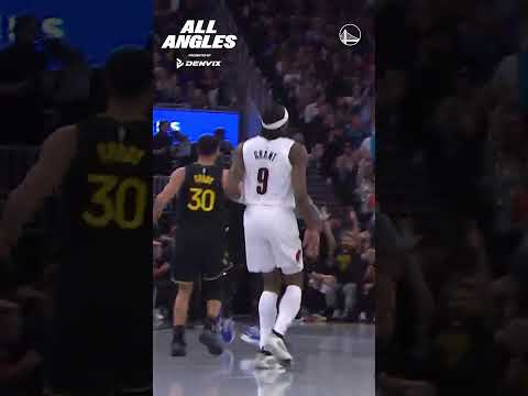 Steph's No-Look Three is Too Good 👀 | #Shorts