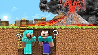 HOW to SURVIVE a NOOB and PRO FROM a VOLCANO? in Minecraft Noob vs Pro Animation