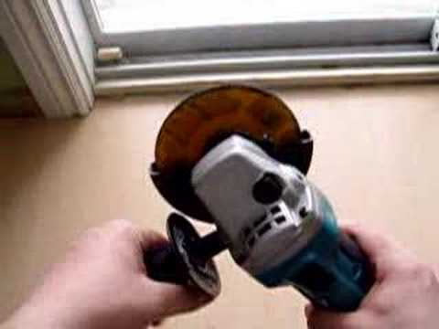 Makita LXT cordless grinder BGA452 / BGA452z volt