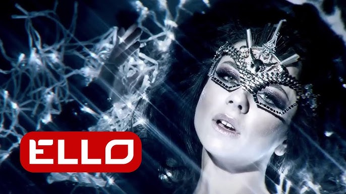 Жетілген және жас лесбияндық бейне