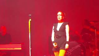 Garbage - Hammering In My Head @ TivoliVredenburg