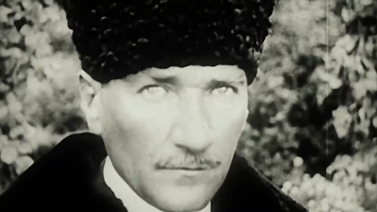 sarı saçlım mavi gözlüm