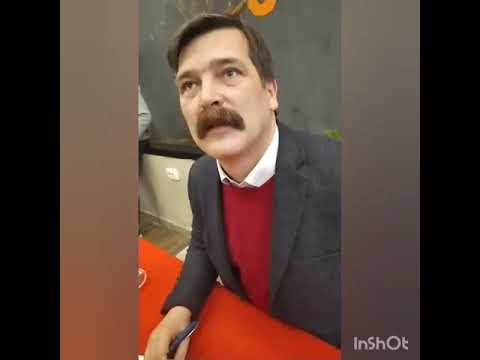 TİP Genel Başkanı Erkan Baş'ı Tahrik Etmeye Çalışıp Başaramayınca Bağırmaya Başlayan Genç