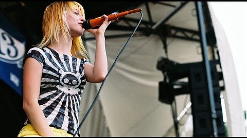 Paramore Warped Tour 2007 Full Performance