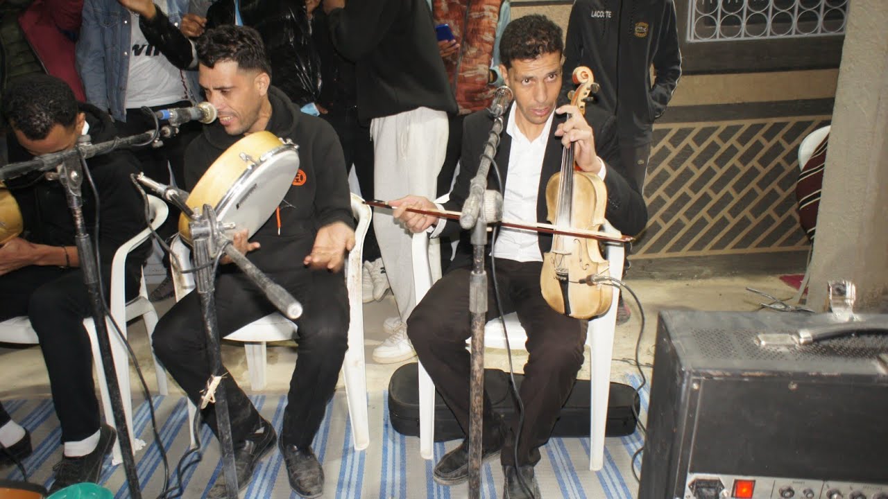 روعة الفن الامازيغي مع الفنان احمد اشترمون والمجموعة الزينة سمع طلعة 