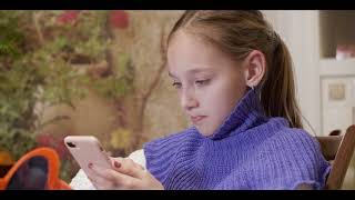 Contenidos inadecuados para los menores - YouTube