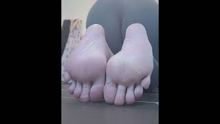 Feetsounds Big Wide Rough Soles Toes Scratching Sound