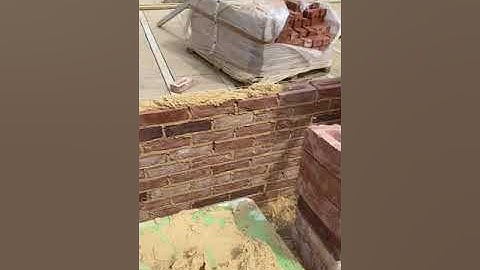 Bricklaying. Long bed pic and dip
