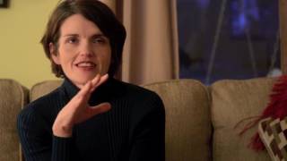 Jennifer Leonard talks about her sister
