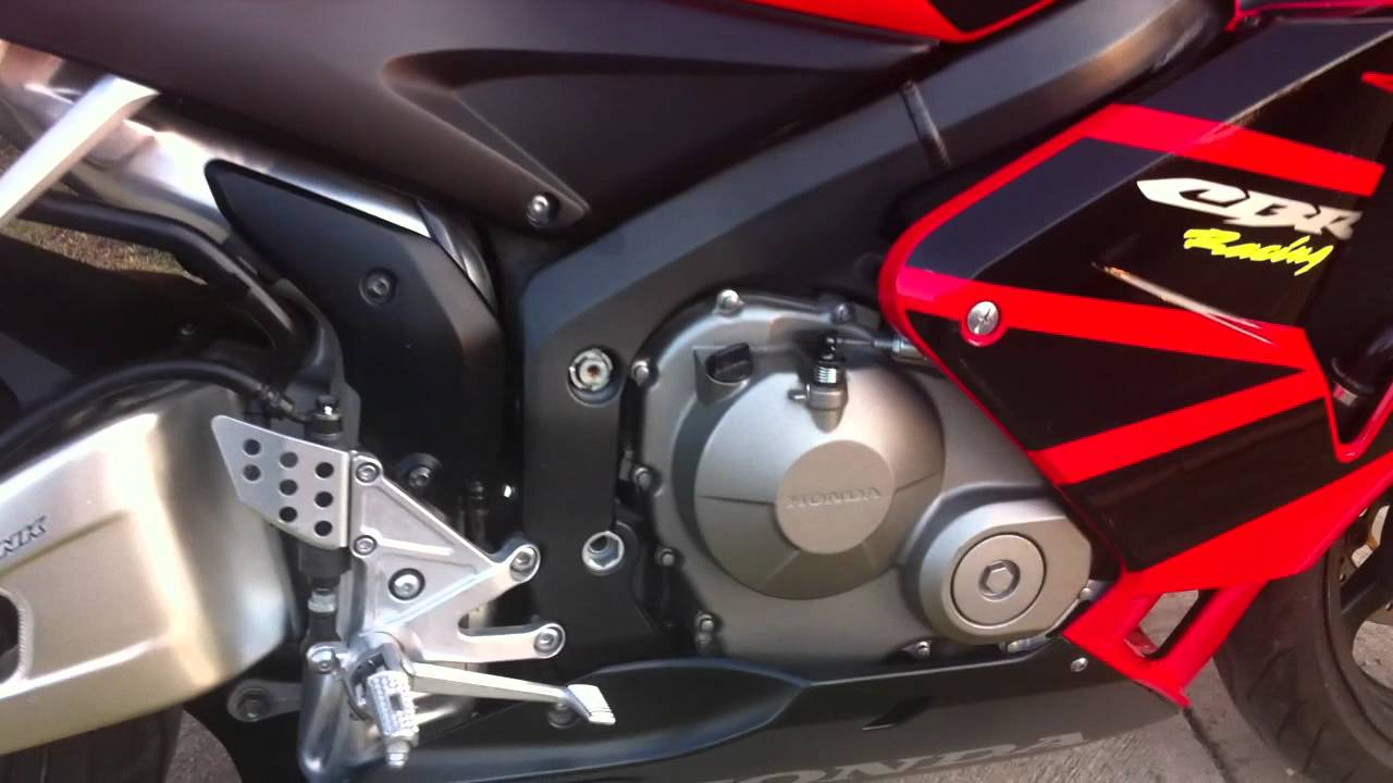 HONDA CBR 600 RR 2005 - YouTube