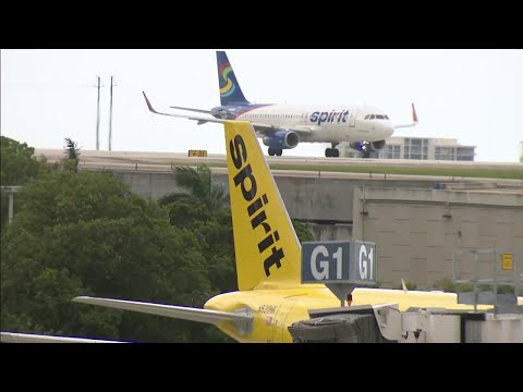Video: Frontier Airlines merge în Florida?