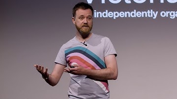 "What can technology help us learn?"  | Lindsay Rattray | TEDxVictoriaUniversity